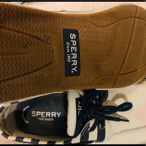 Sperry - Picture 4 of 4